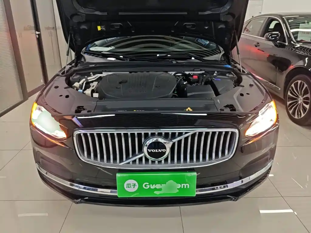 Volvo S90 — фото 20
