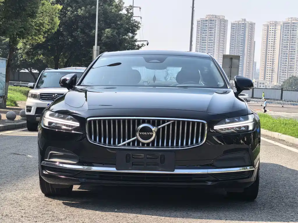 Volvo S90 — фото 2