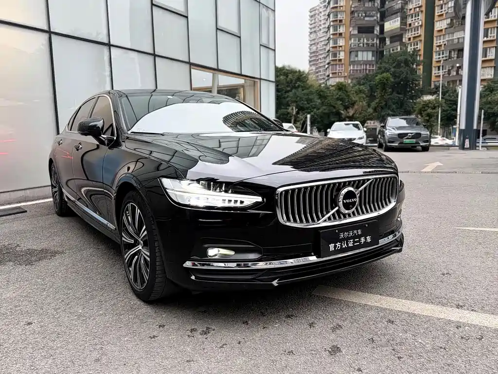 Volvo S90 — фото 3