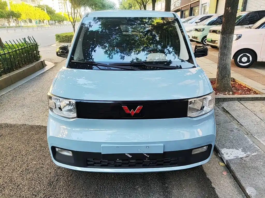 Wuling MINIEV — фото 3