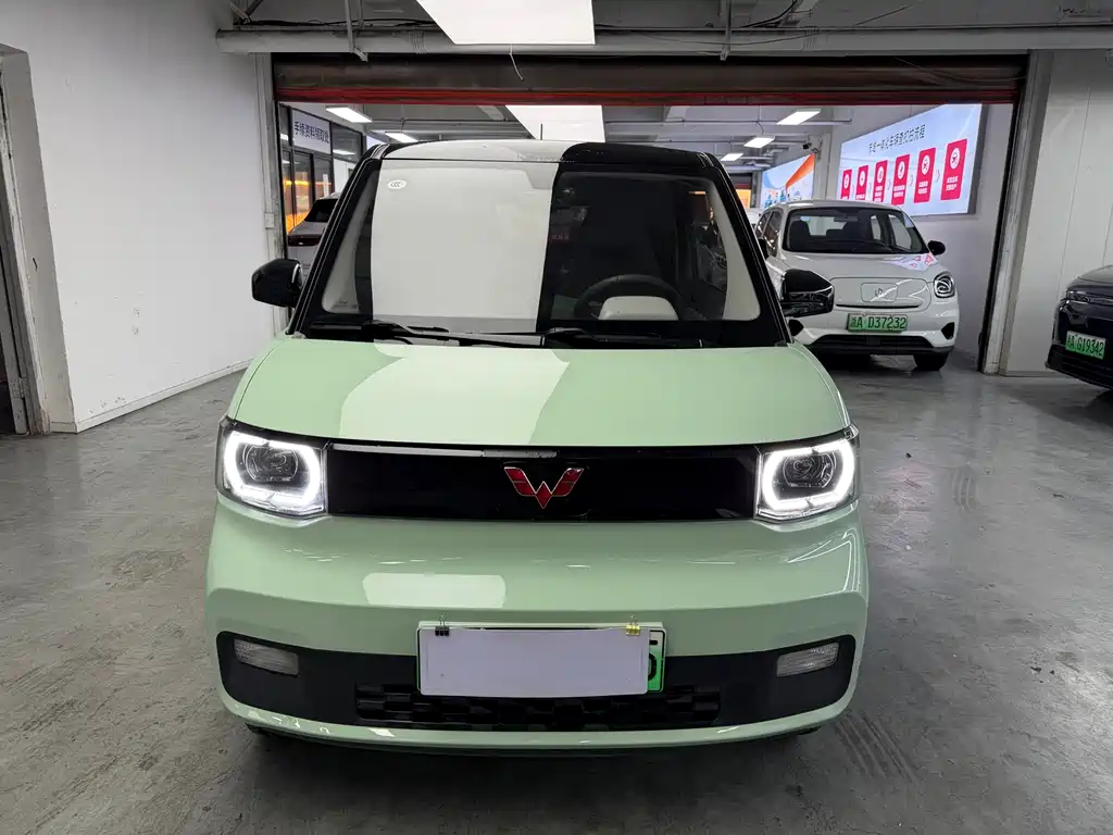 Wuling MINIEV — фото 2