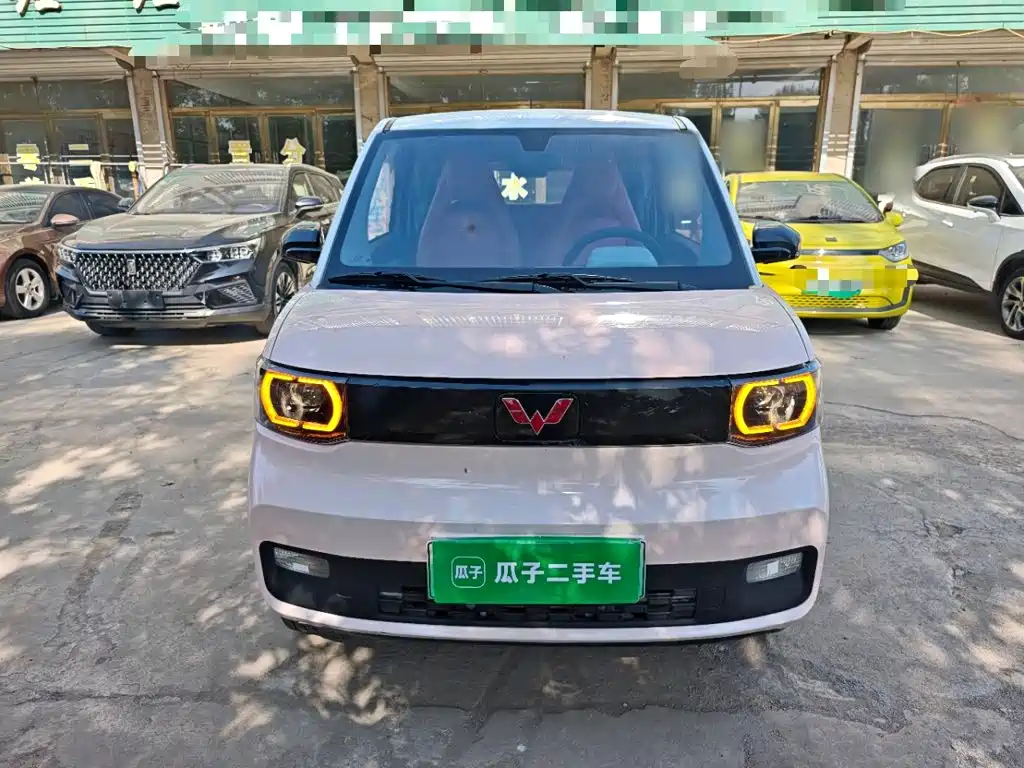 Wuling MINIEV — фото 3
