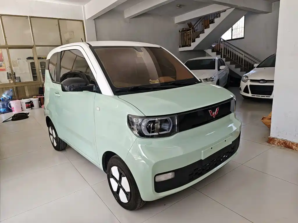 Wuling MINIEV — фото 4