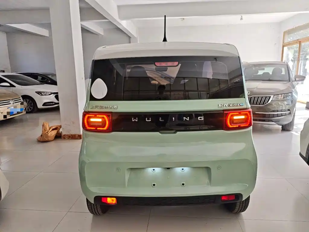 Wuling MINIEV — фото 6