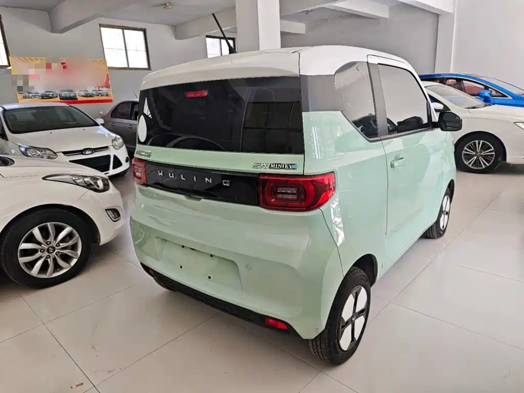 Wuling MINIEV — фото 7