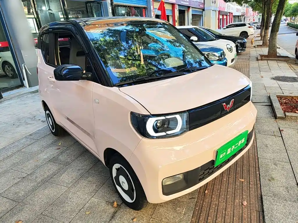 Wuling MINIEV — фото 4