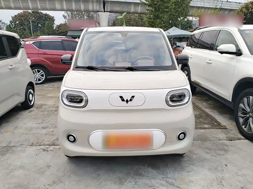 Wuling MINIEV — фото 3