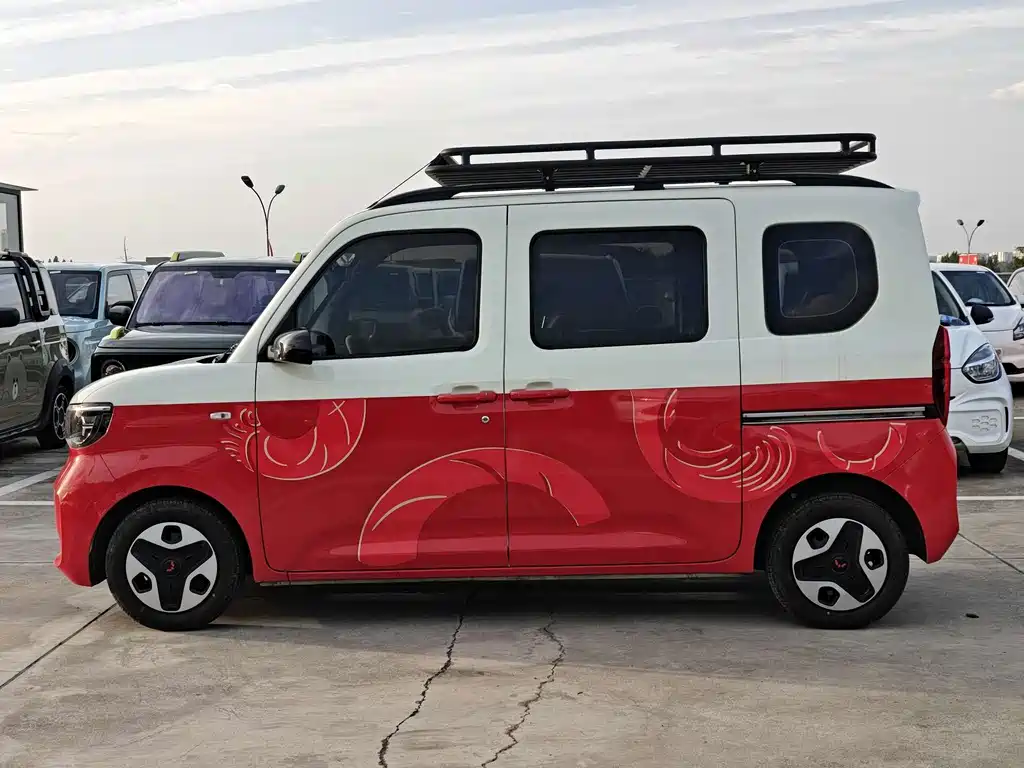 Wuling Zhiguang EV — фото 4