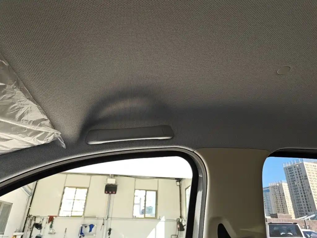 Wuling MINIEV — фото 18