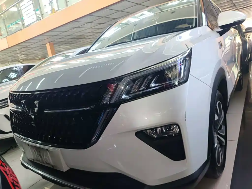 Wuling Xingchen — фото 24