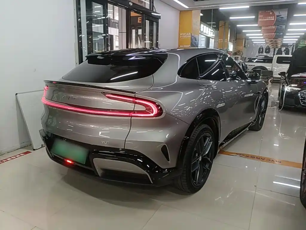Xiaomi YU7 — фото 7