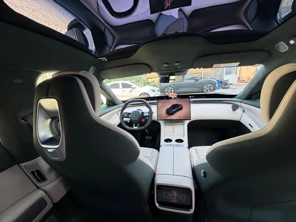 Xiaomi YU7 — фото 5