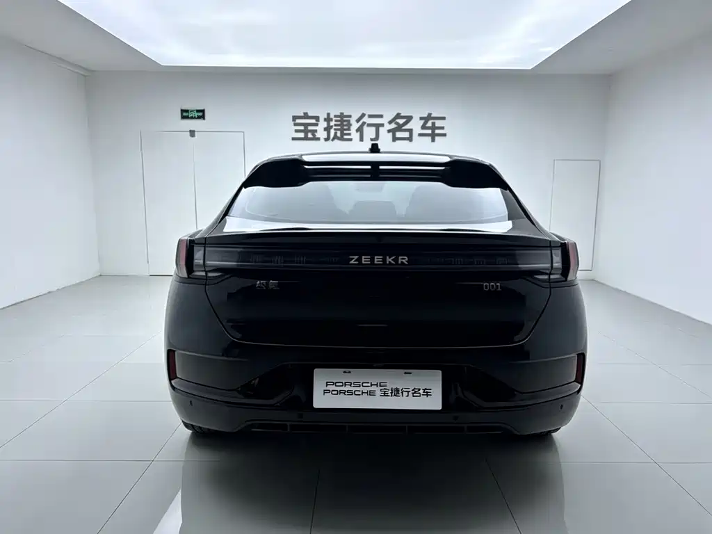Zeekr 001 — фото 7