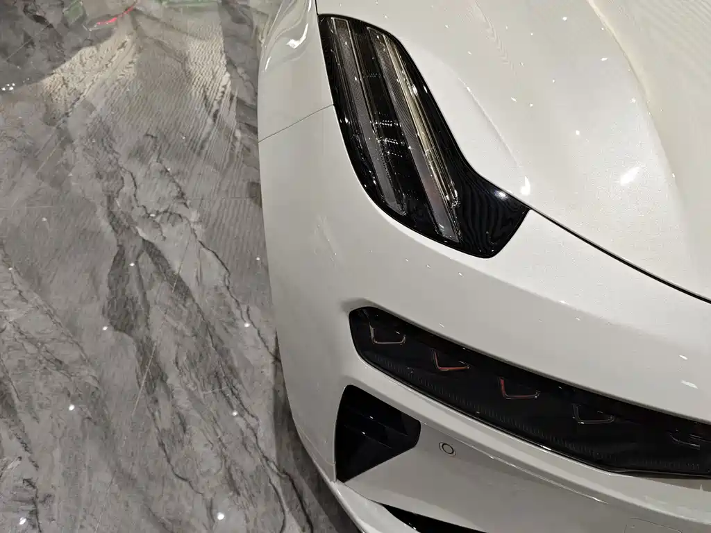 Zeekr 001 — фото 7