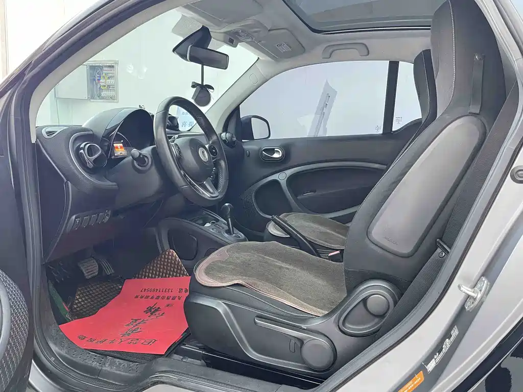 smart Smart Fortwo — фото 4