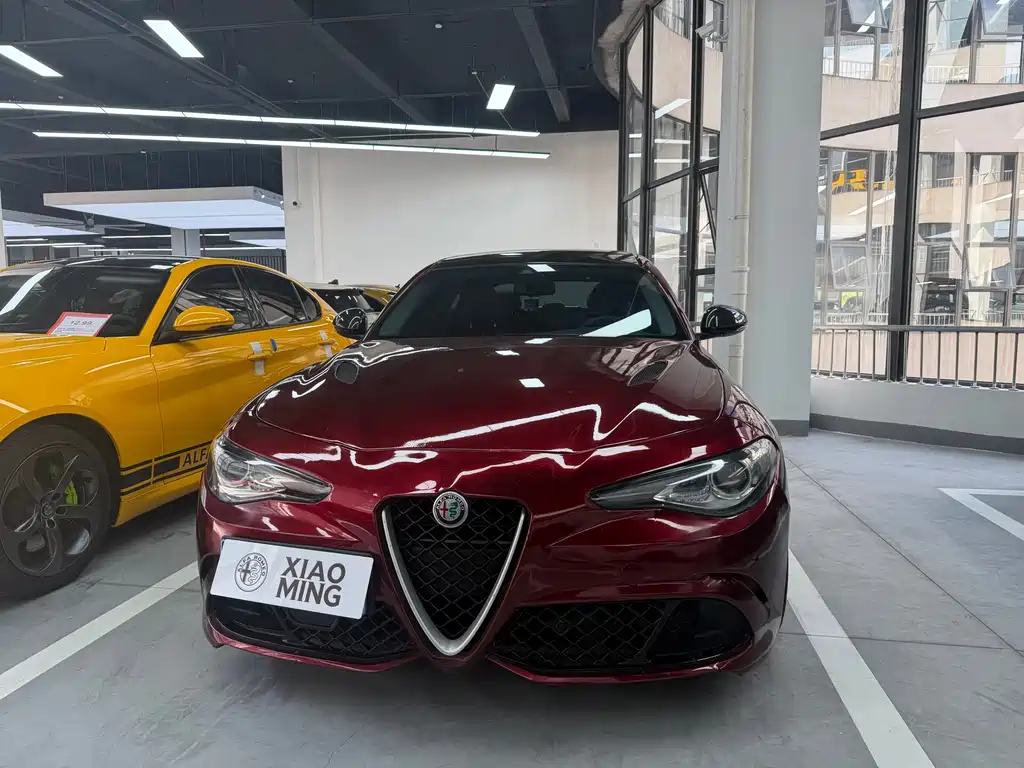 Alfa Romeo Giulia