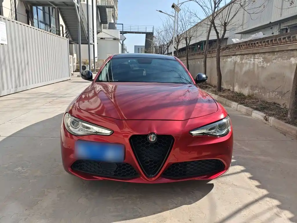 Alfa Romeo Giulia — фото 4