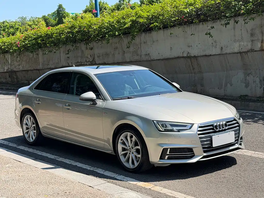 Audi A4L — фото 3