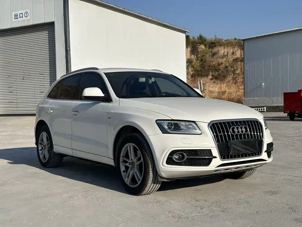 Audi Q5 — фото 3