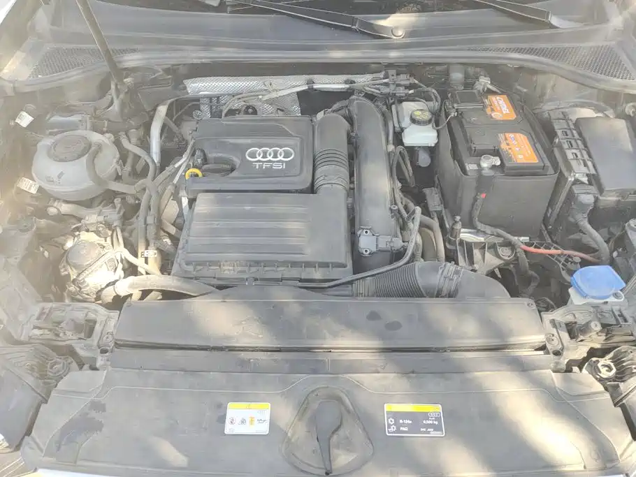 Audi Q3 — фото 10