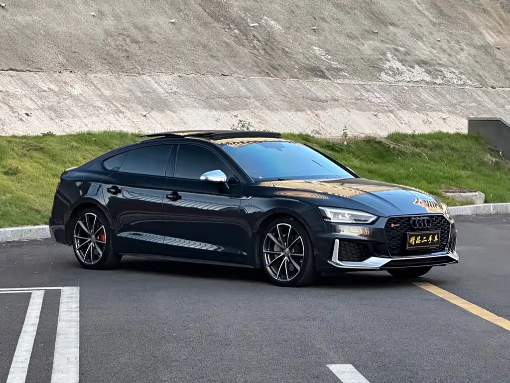 Audi A5 (Import) — фото 2