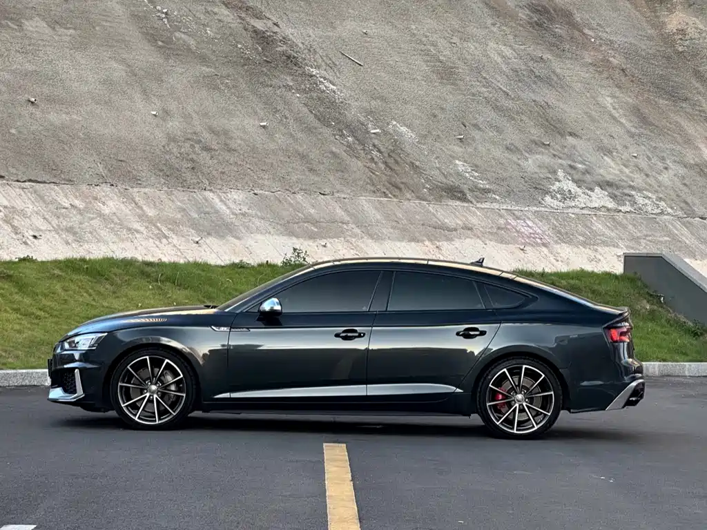 Audi A5 (Import) — фото 4