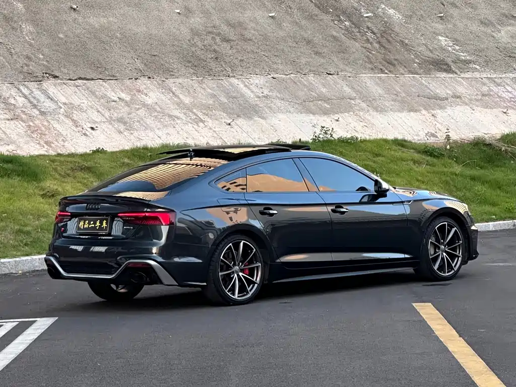 Audi A5 (Import) — фото 9