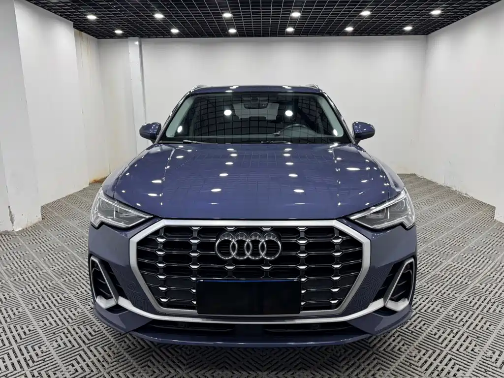 Audi Q3 — фото 2