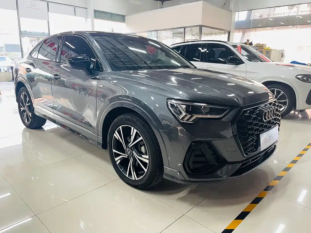 Audi Q3 Sportback — фото 3