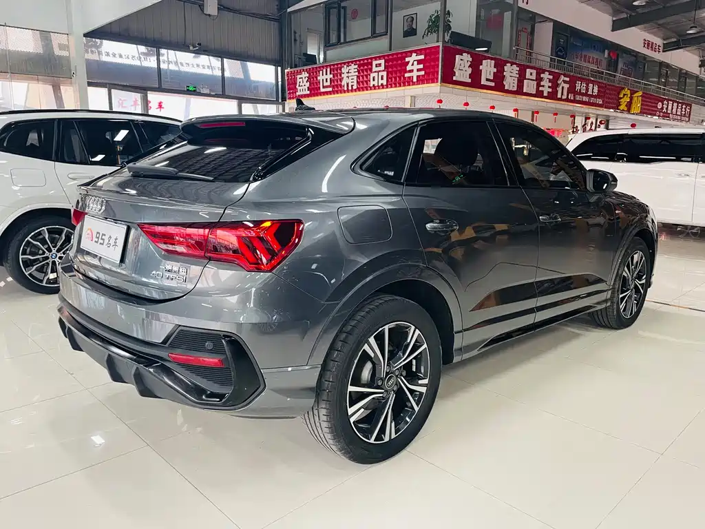 Audi Q3 Sportback — фото 4