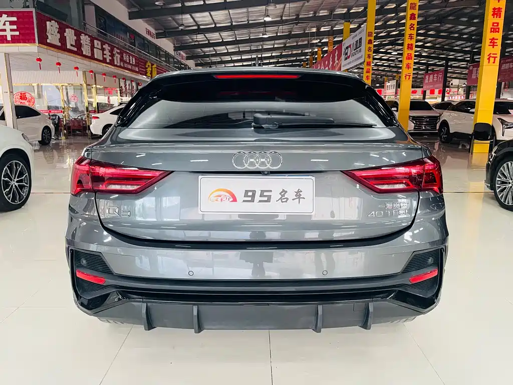 Audi Q3 Sportback — фото 5