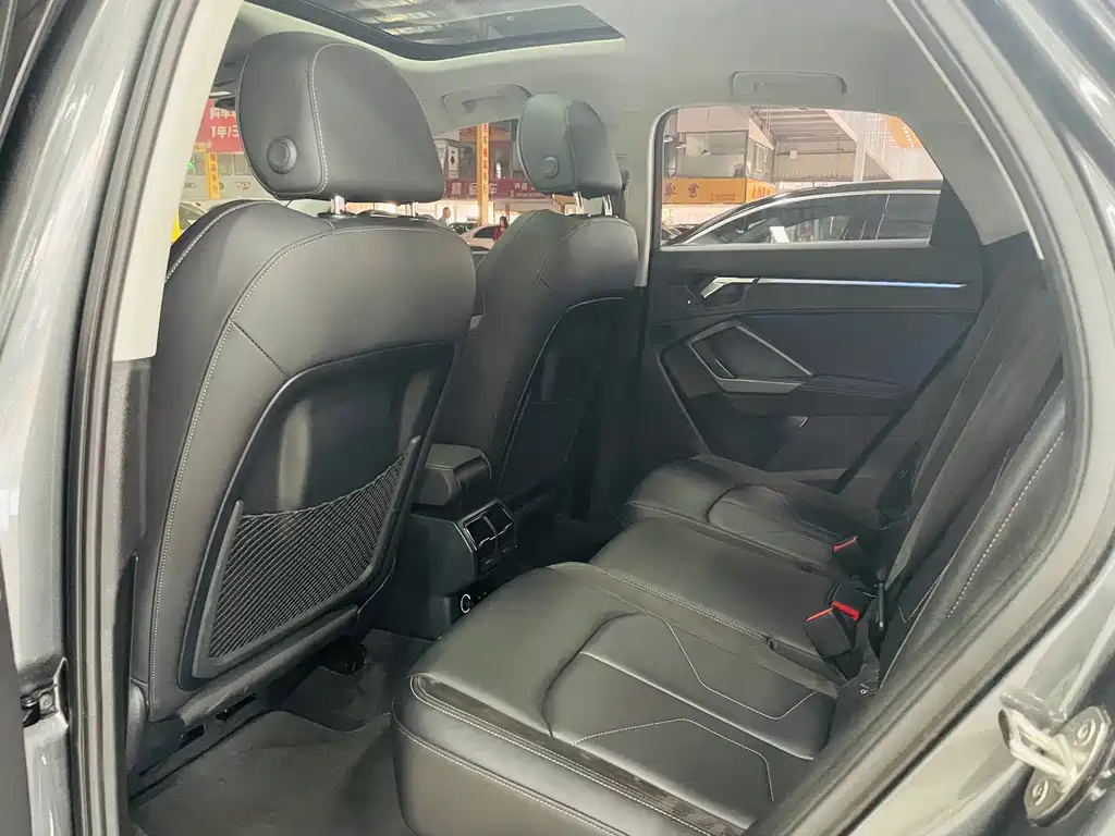 Audi Q3 Sportback — фото 9