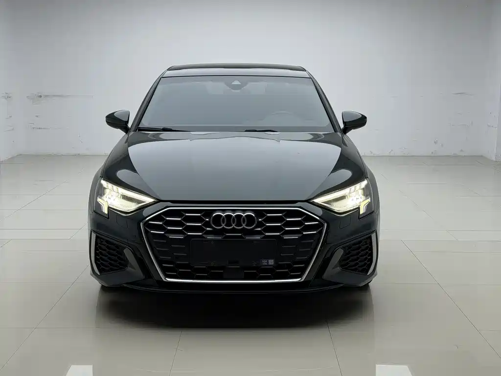 Audi A3 — фото 2