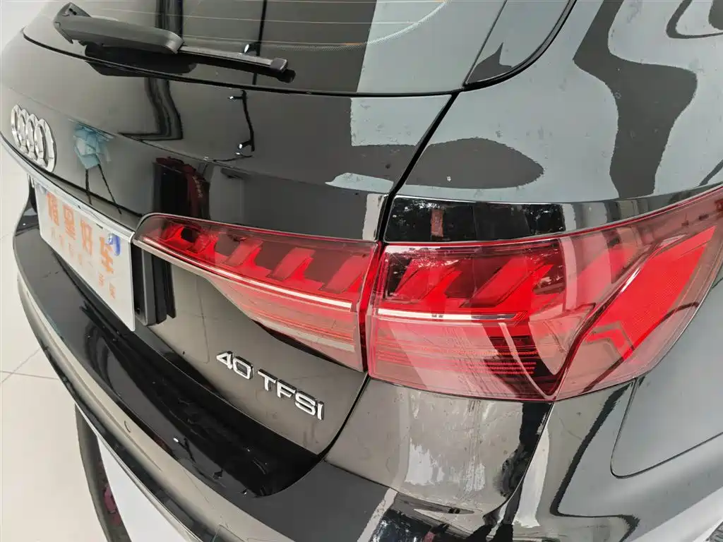 Audi A4 (Import) — фото 7