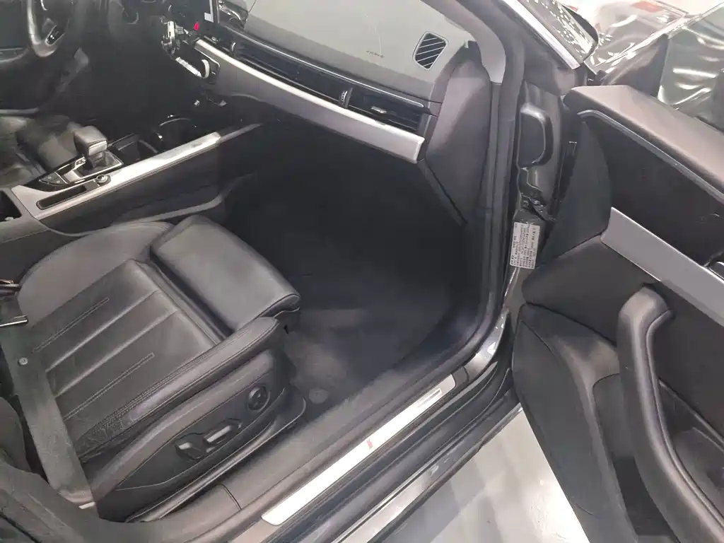 Audi A5 (Import) — фото 21