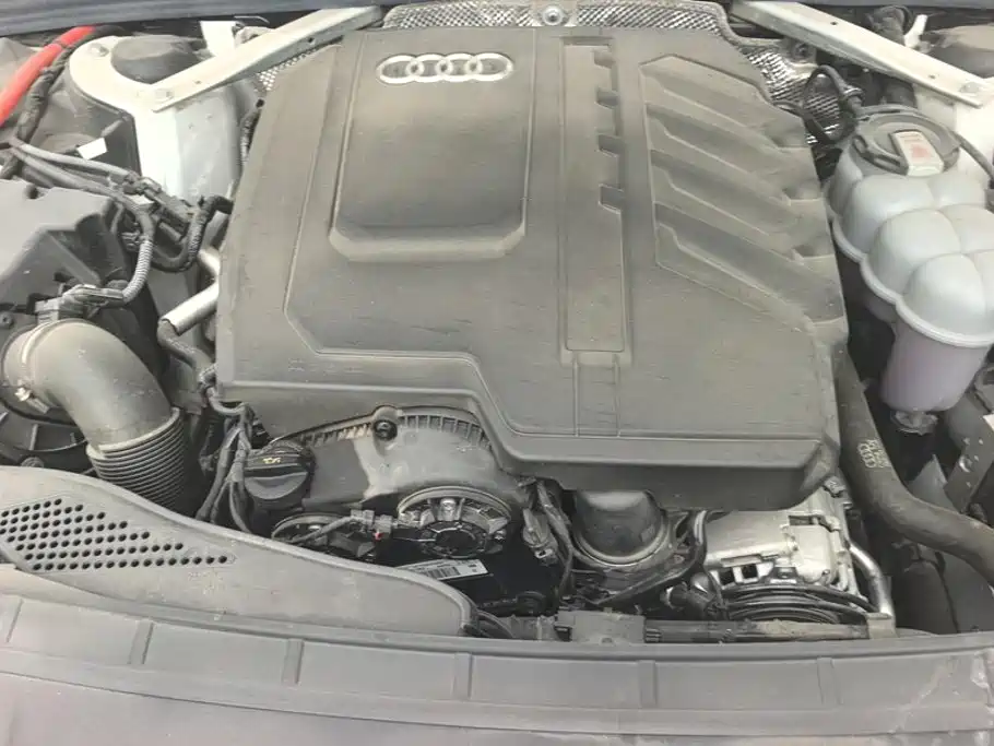 Audi A4L — фото 10