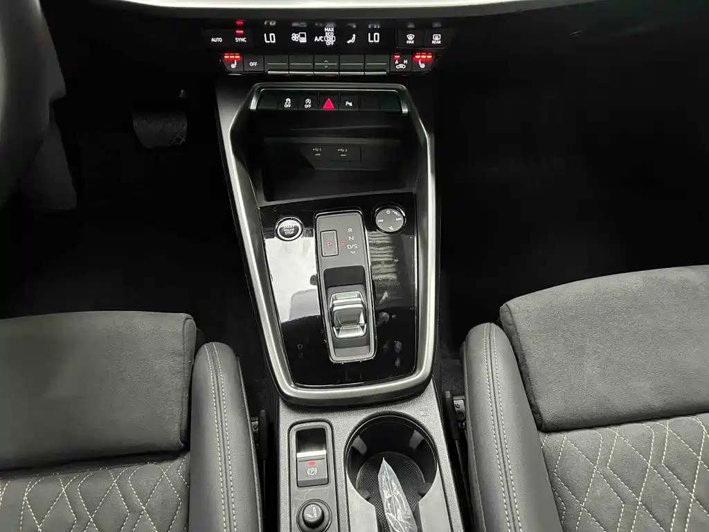 Audi A3 — фото 10