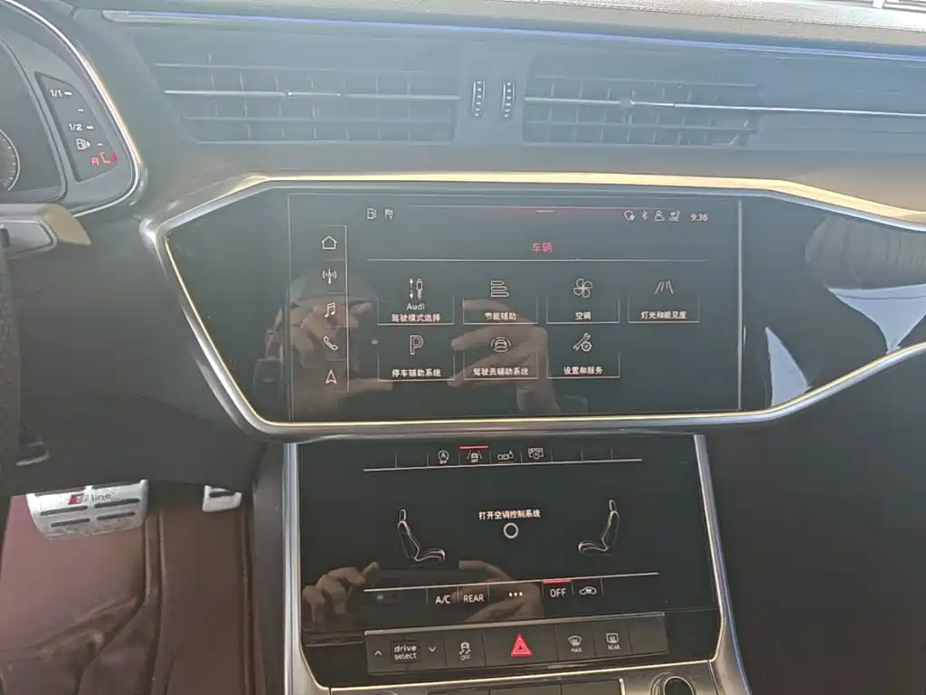 Audi A6L — фото 13