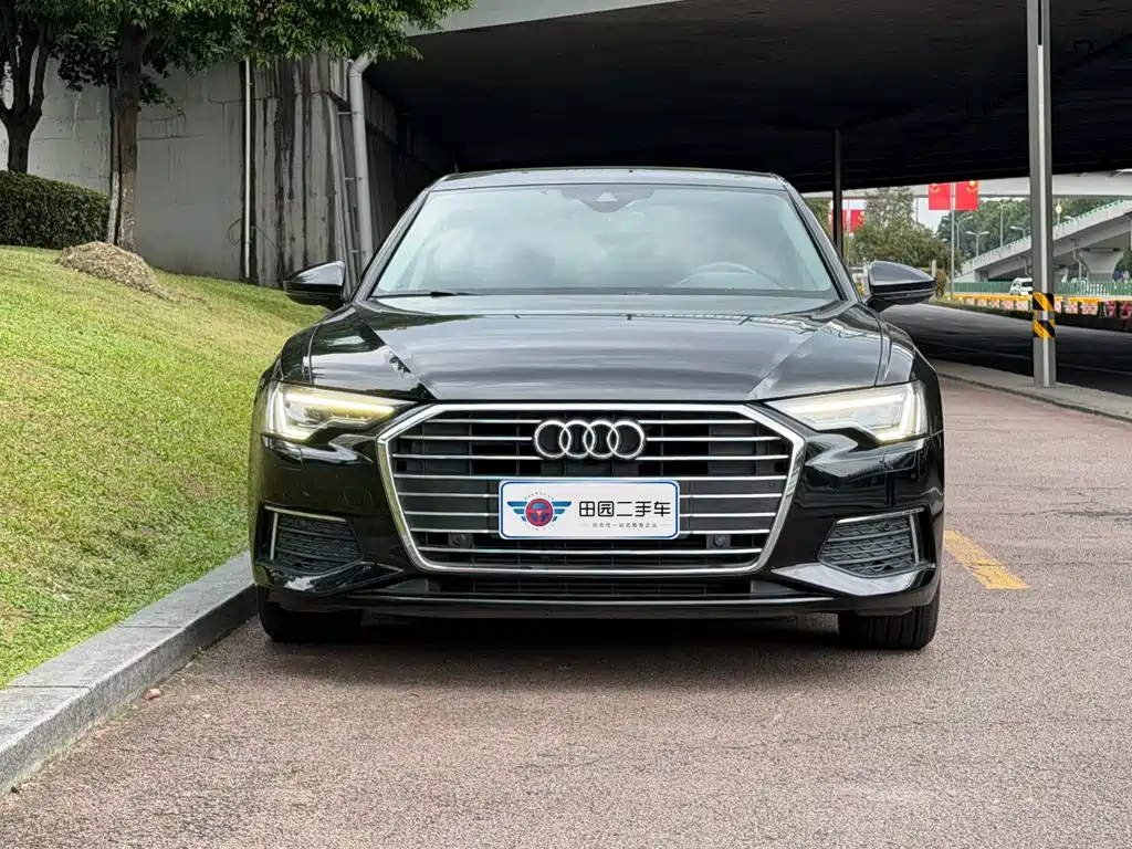 Audi A6L — фото 2