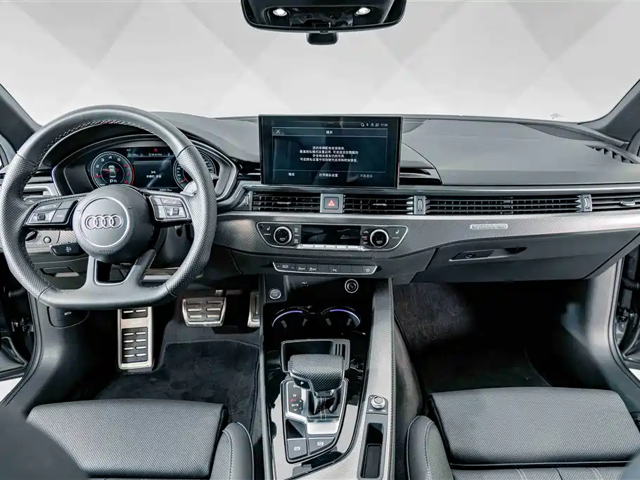 Audi A4L — фото 10