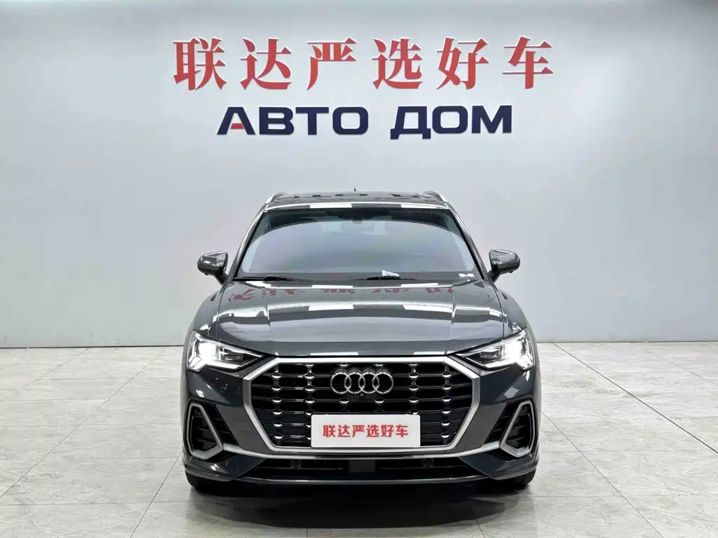 Audi Q3 — фото 2