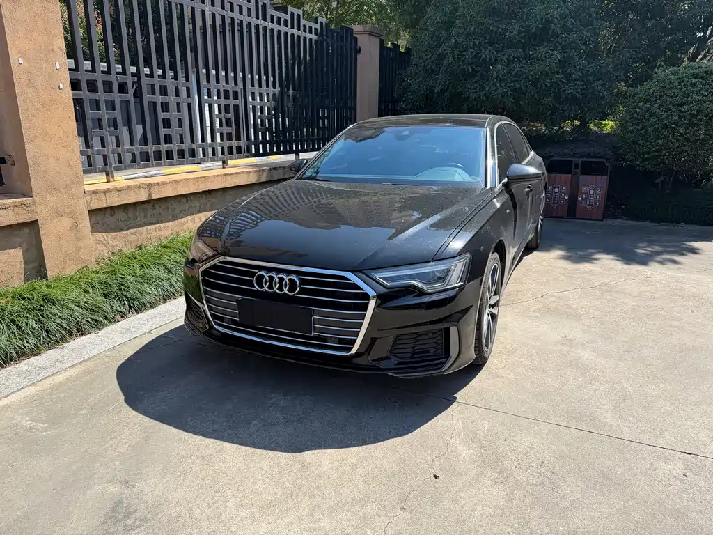 Audi A6L — фото 2