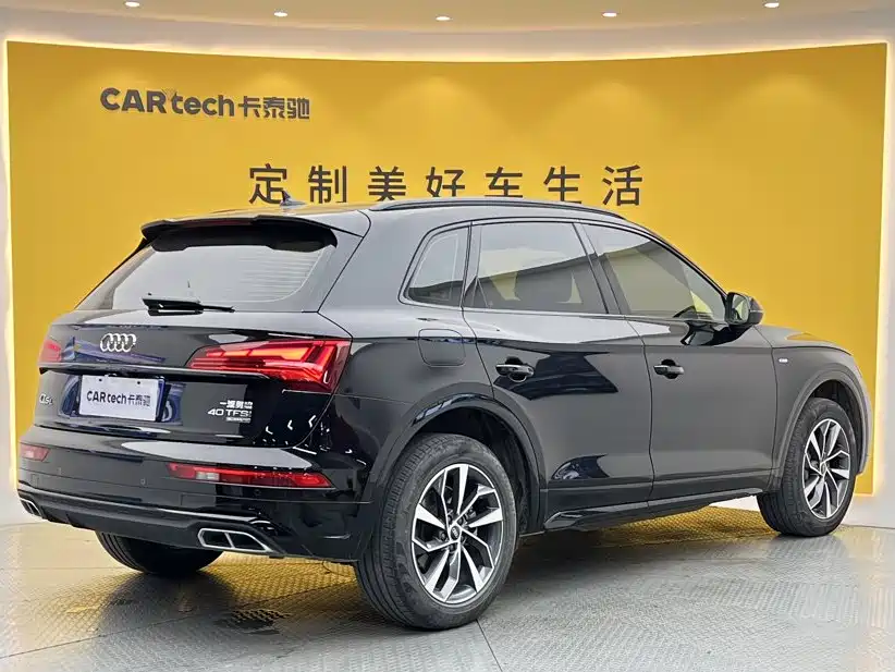 Audi Q5L — фото 4