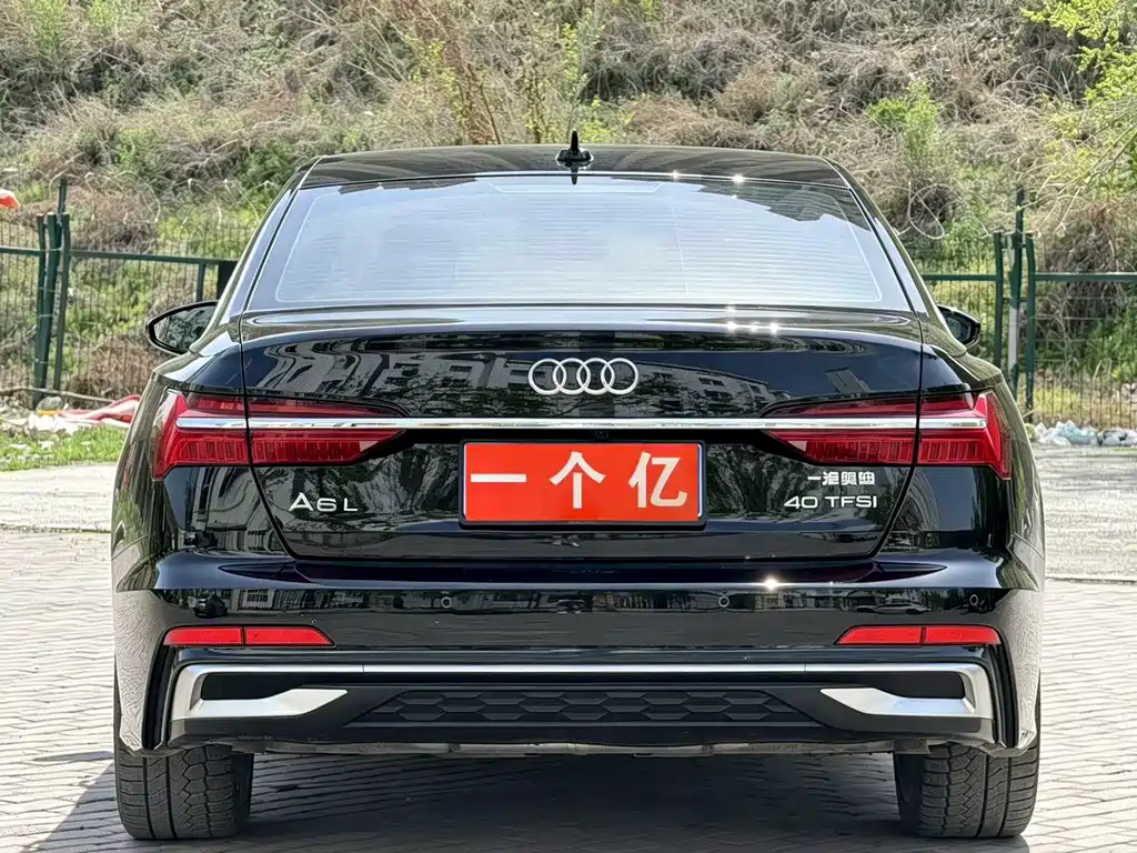 Audi A6L — фото 8