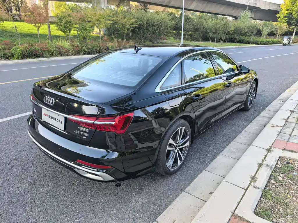 Audi A6L — фото 4