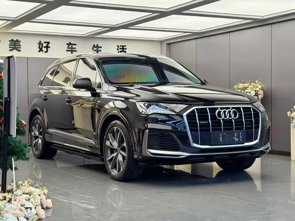 Audi Q7 — фото 3