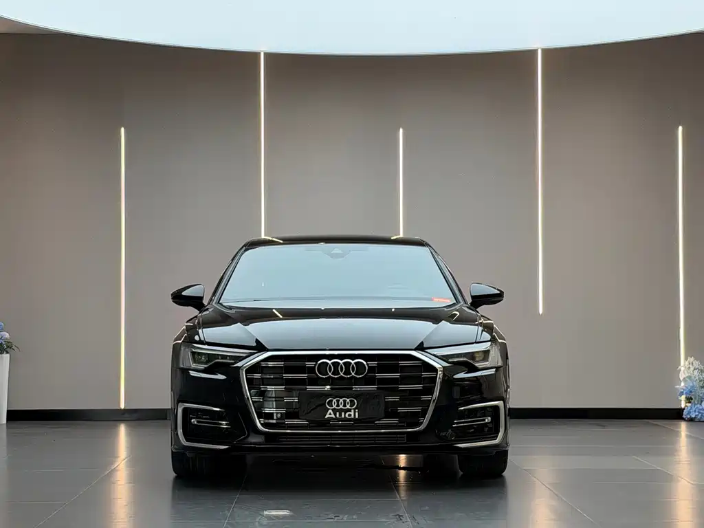 Audi A6L — фото 2