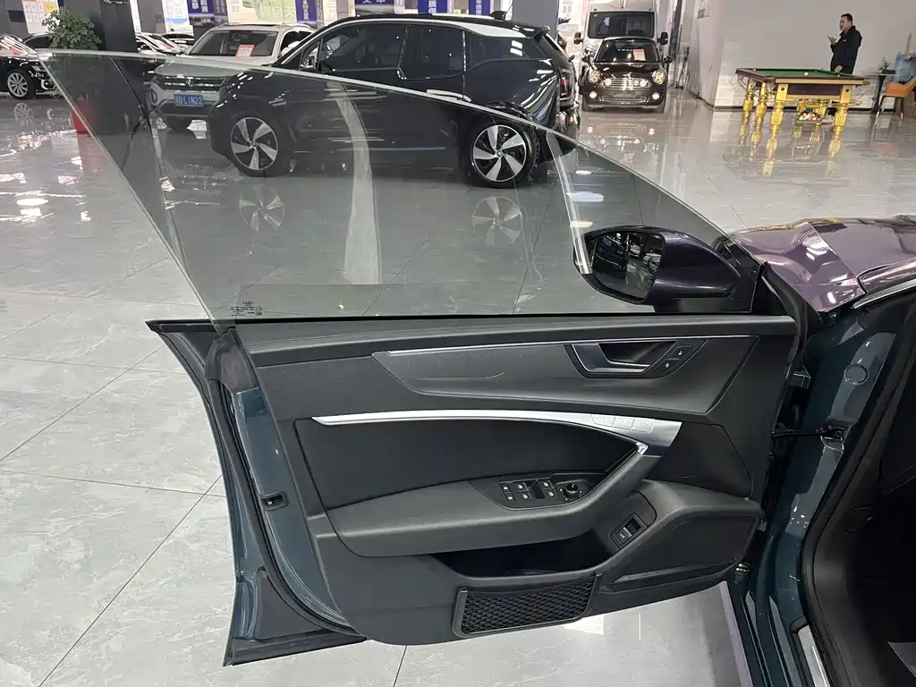 Audi A7 — фото 14