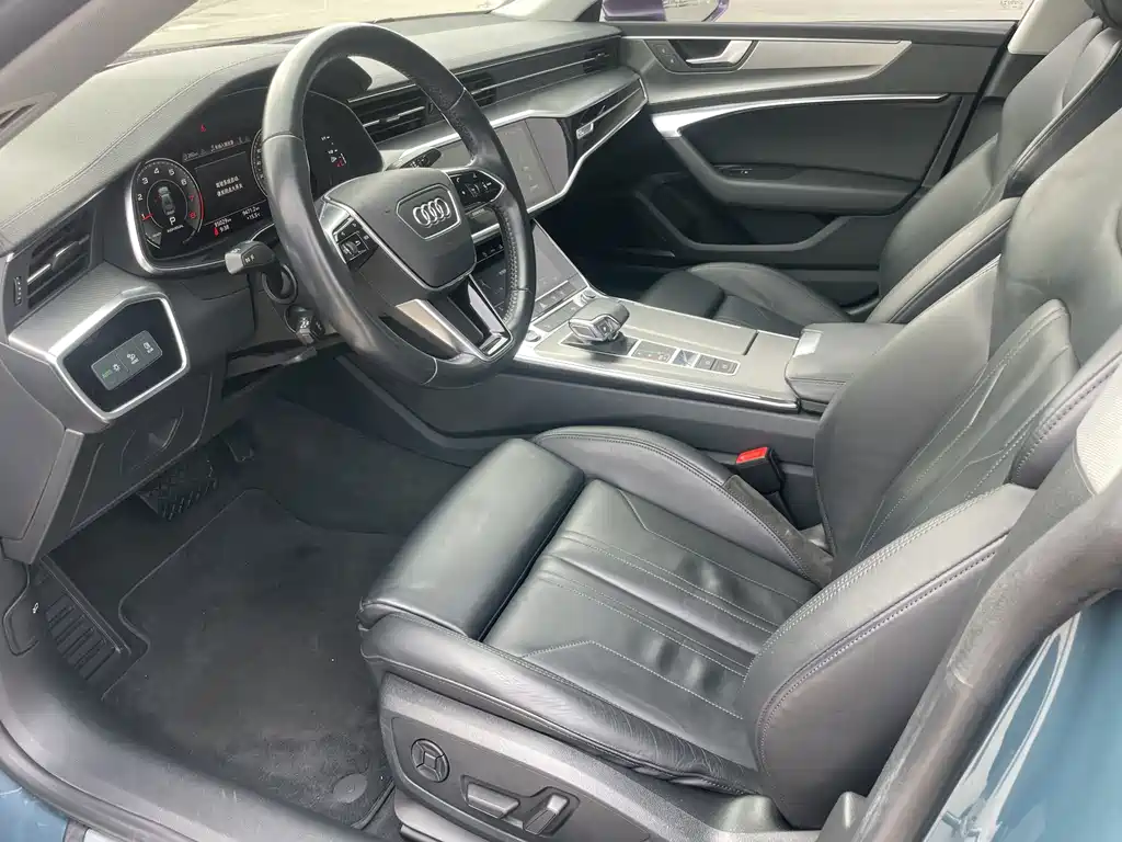 Audi A7 — фото 21