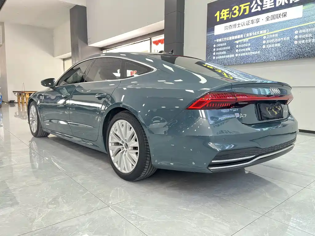 Audi A7 — фото 7